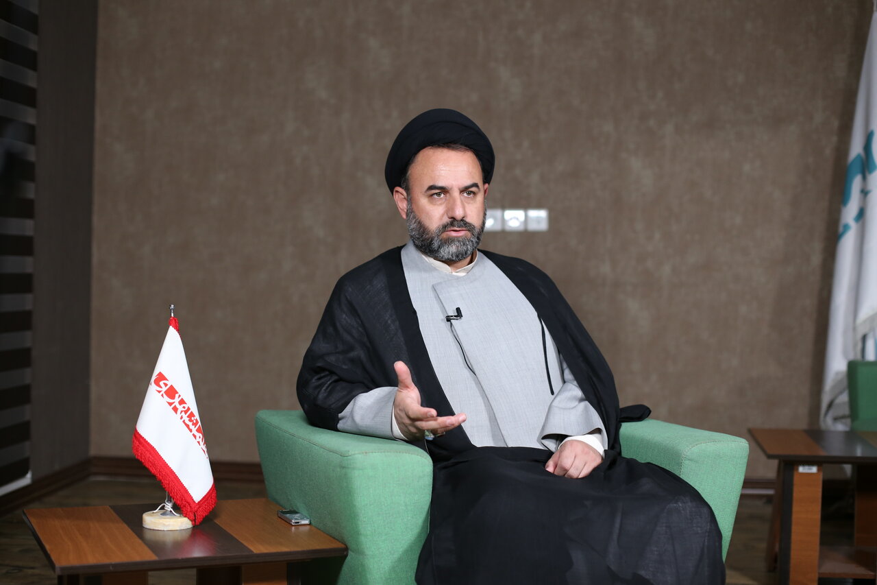 حرکت غول چرخ لاستیکی در تهران